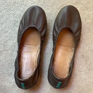 Tieks Brown